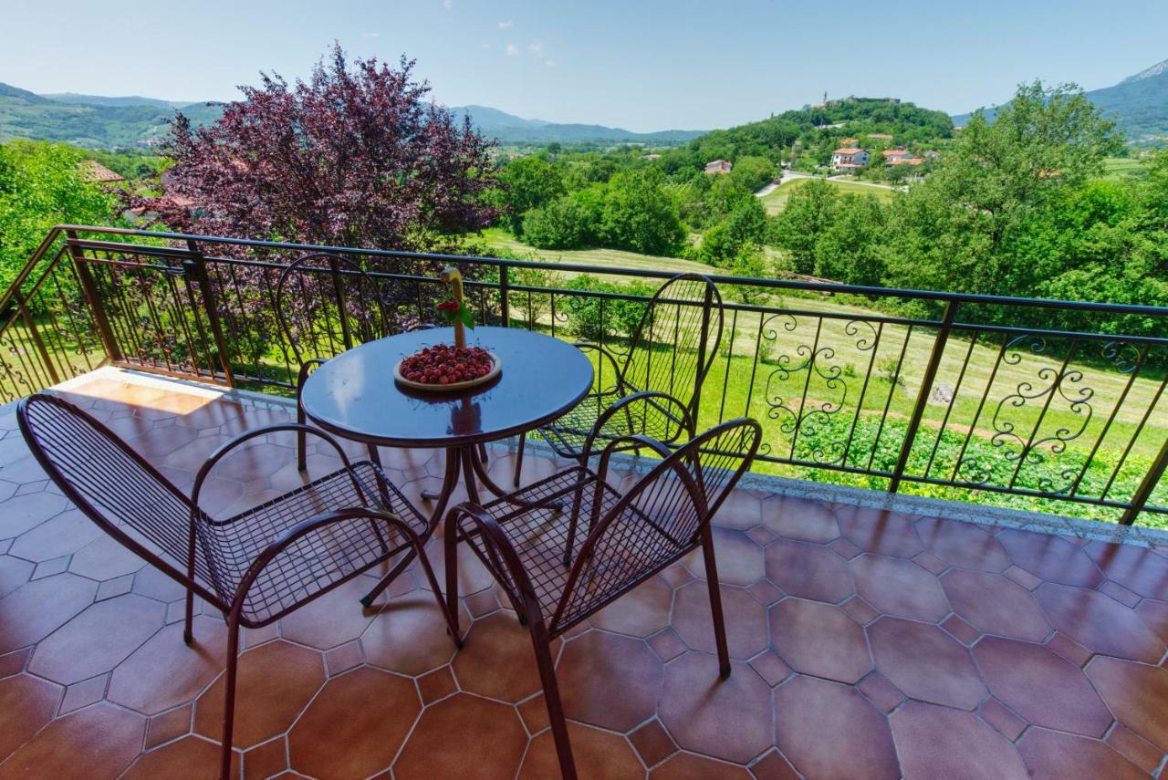 Apartma Kapitanovse Ajdovščina Extérieur photo